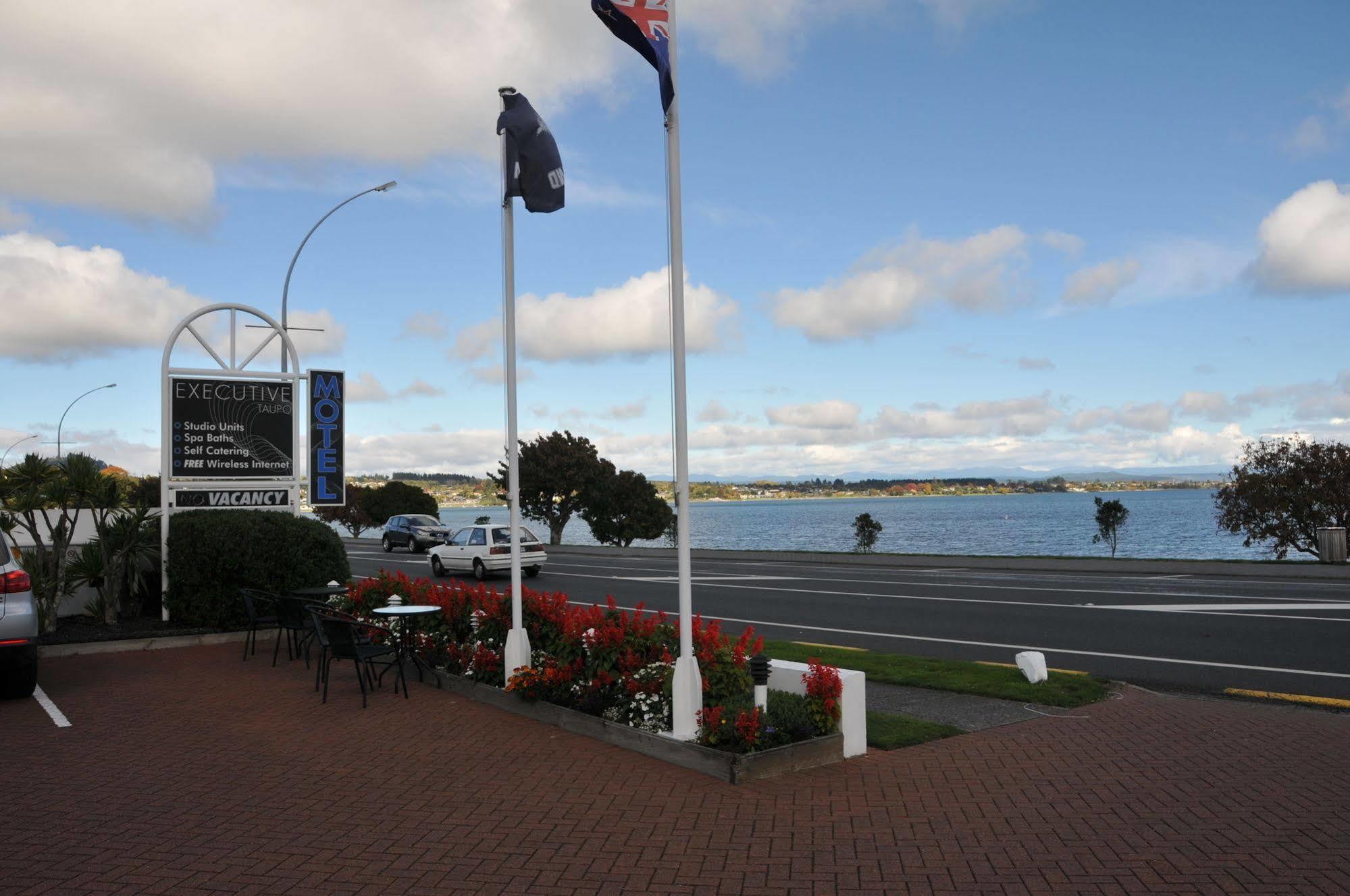 Lakeside Taupo Motel Eksteriør bilde